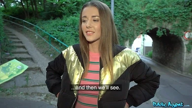 Пикапер развёл студентку филфака на еблю за бабки