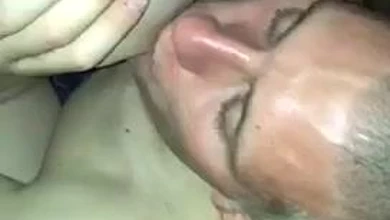 Мой муж очень любит лизать киску