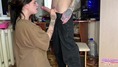 Эта пошлая парочка поеблась на глазах у двух маленьких котегов!